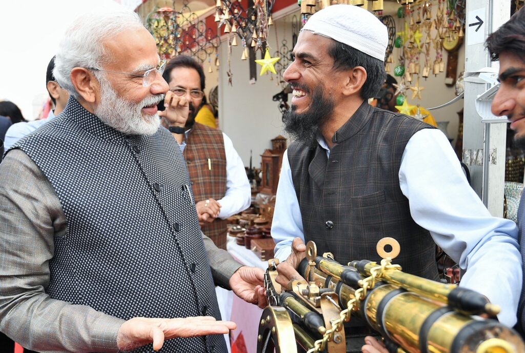 narendra-modi-hunar-haat