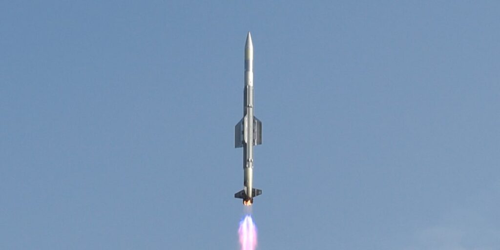 Vertical-Launch-Short-Range-Surface-to-Air-Missile-DRDO-current-affiars-vishnu-ias